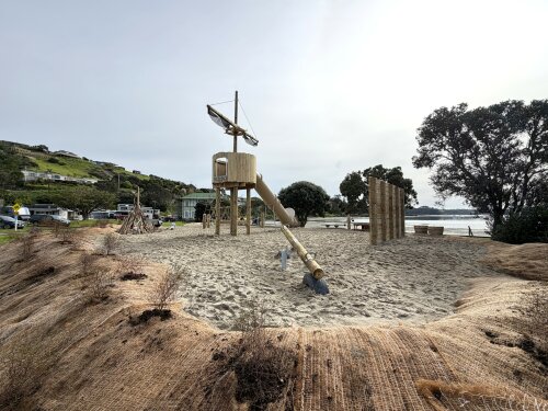 A new place to play for Pahi